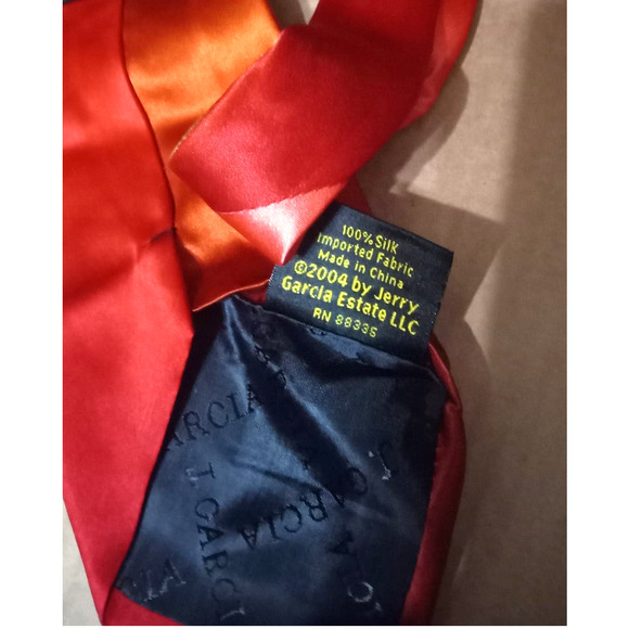 Jerry Garcia 100% red silk neck tie - Picture 3 of 3